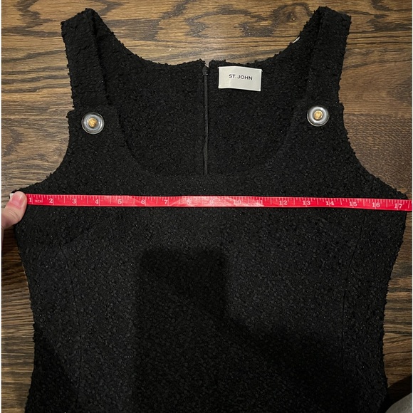 STUNNING! “ST.JOHN’ 2 Piece Black Boucle Dress and Jacket Set! Size 6 - Picture 13 of 16